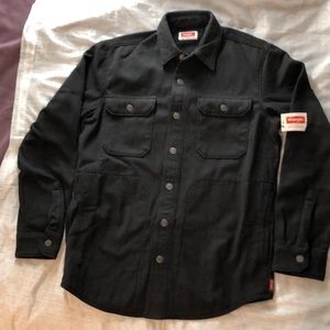 NWT wrangler thick warming shirt small